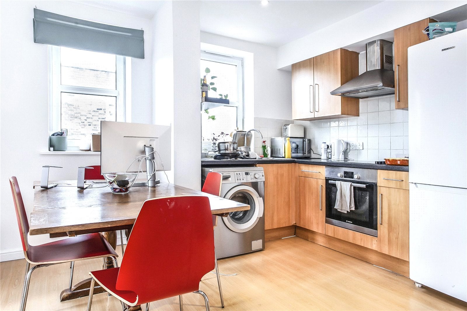 Flat Queensbridge Road in Greater London