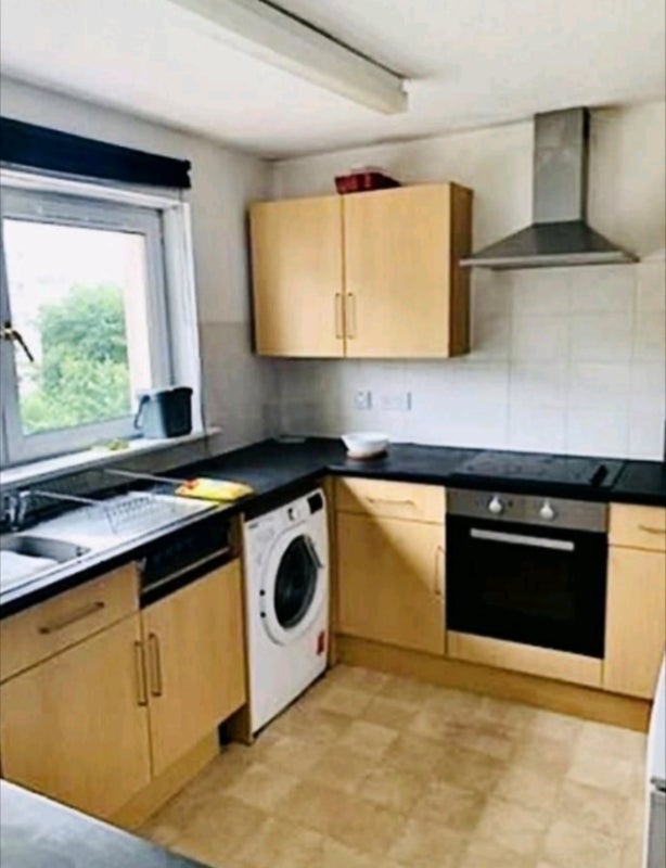 Room St Mungo Avenue in Glasgow