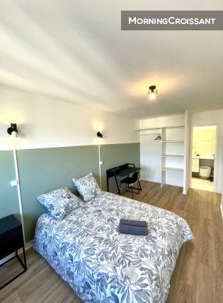 Flat Rue Yves du Manoir in Taverny