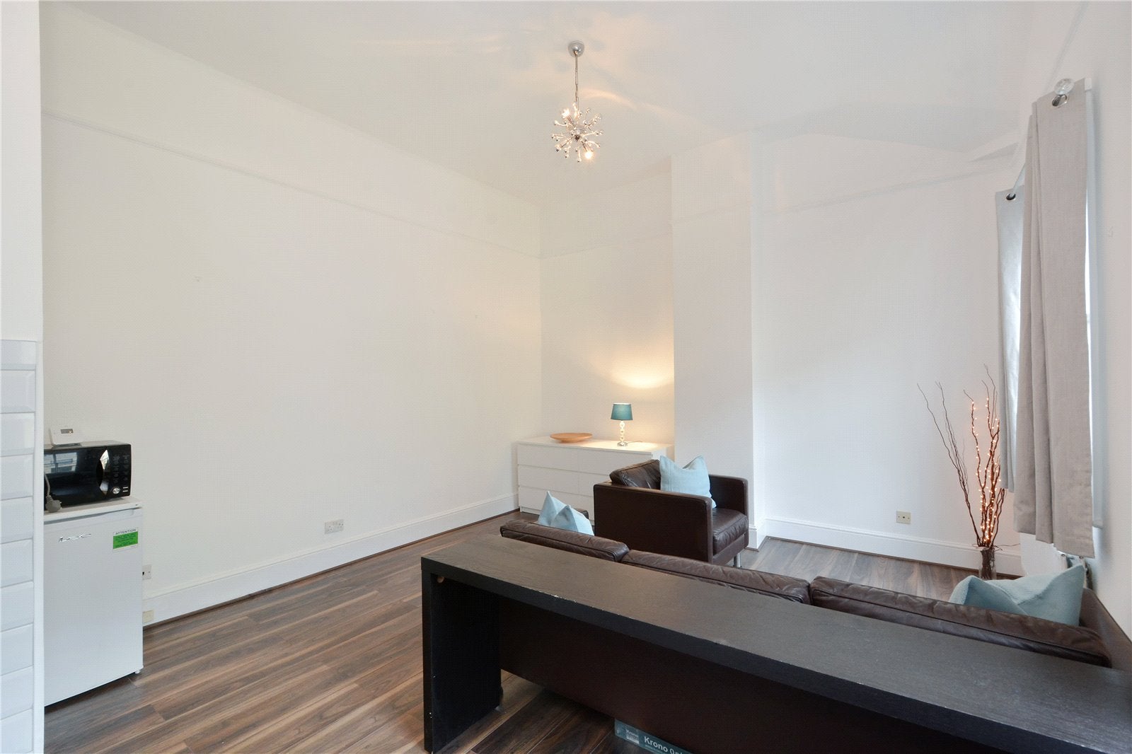 Flat Commercial Street in Greater London
