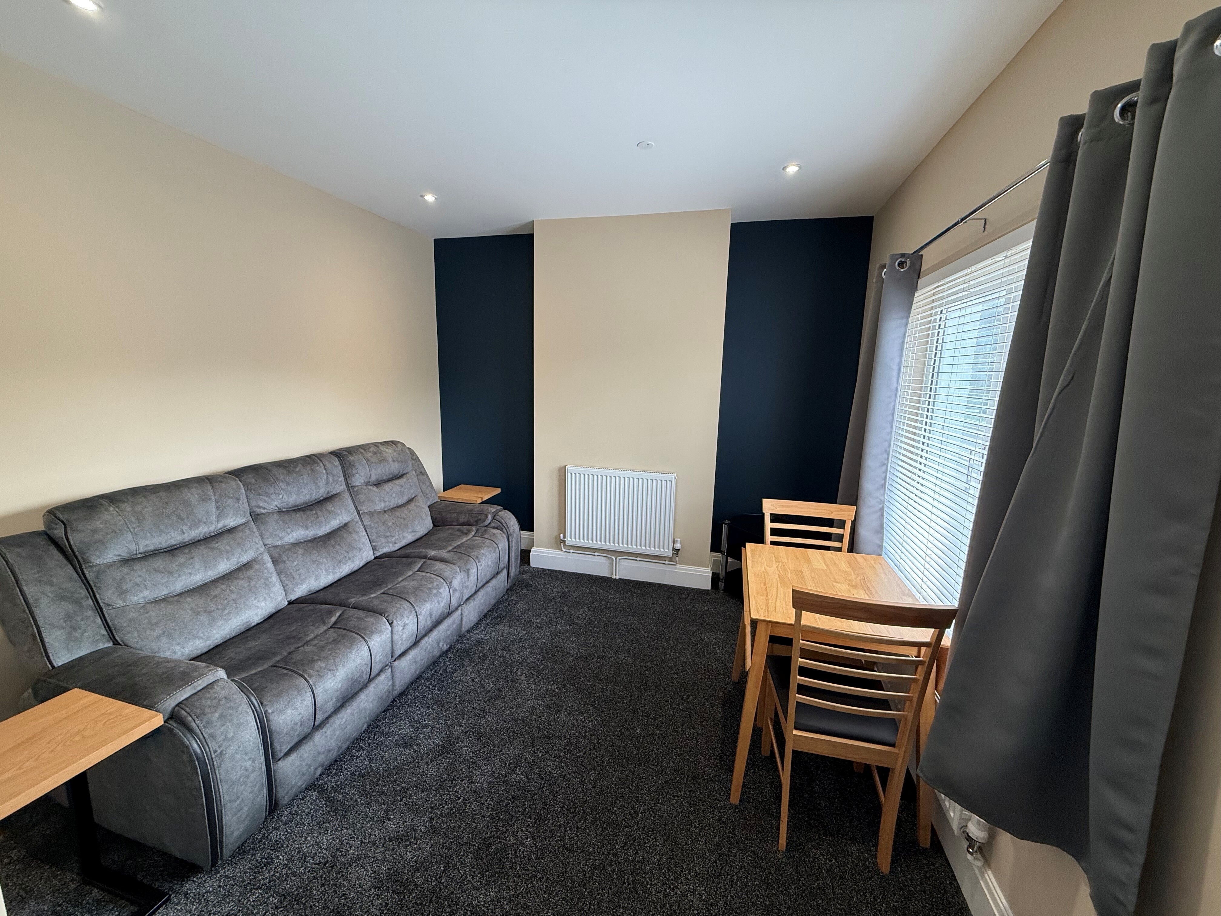 Flat Swansea Road in Gorseinon