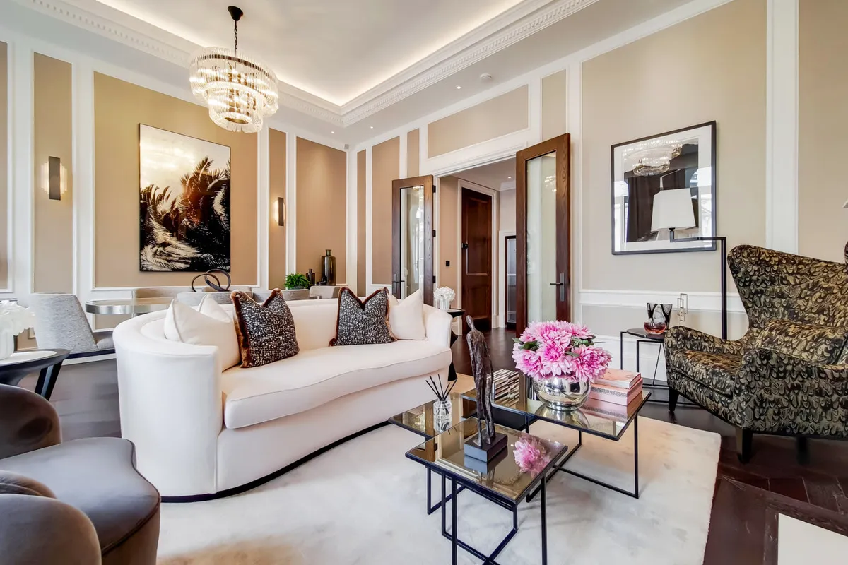 Flat Prince of Wales Terrace in Greater London