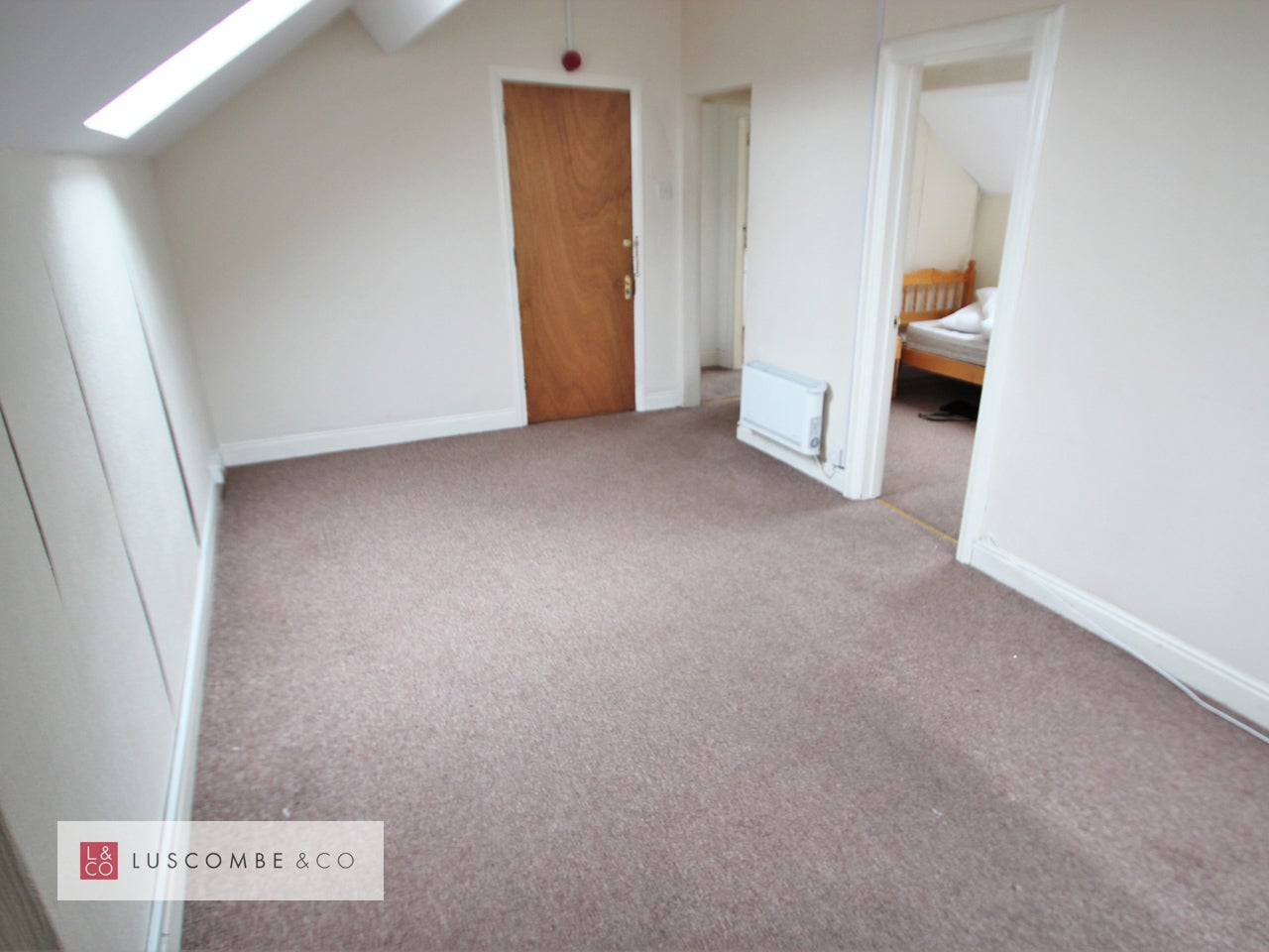 Flat Brynhyfryd Road in Newport