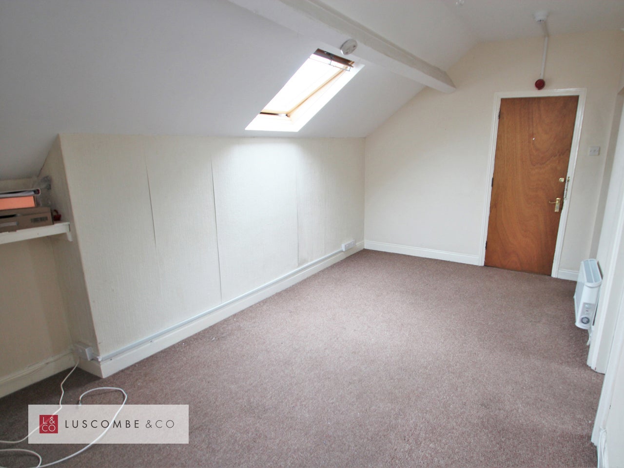 Flat Brynhyfryd Road in Newport
