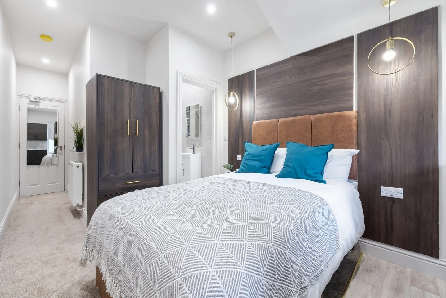 Room Pagitt Street in Chatham