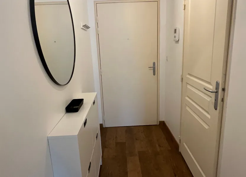 Appartement Place Maurice Prevost à Reims