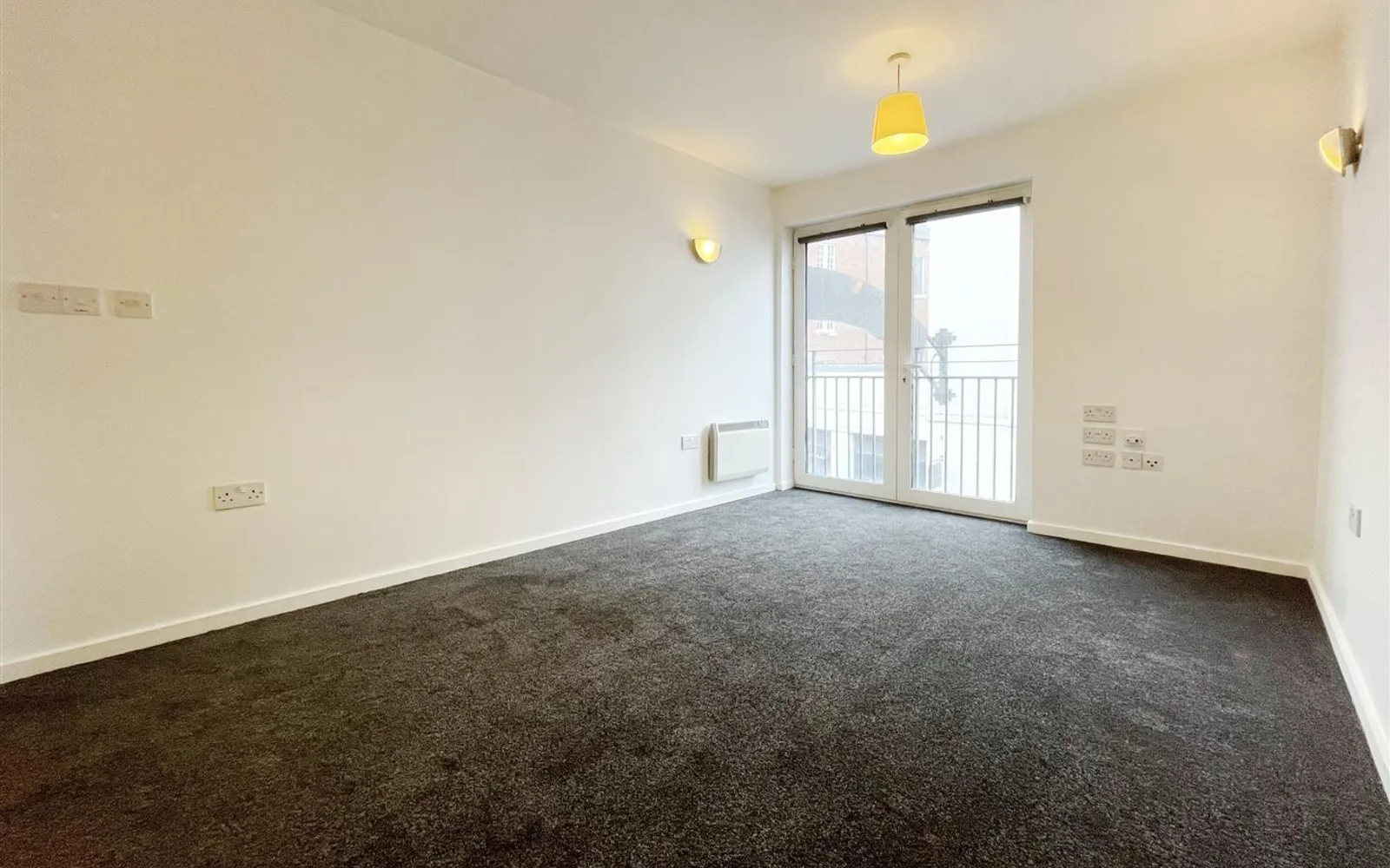 Flat Regent Street in Royal Leamington Spa