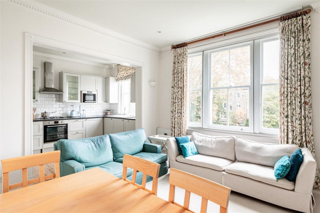 Flat Elsham Road in Greater London