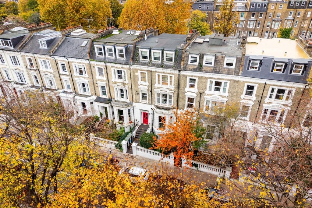 Flat Elsham Road in Greater London