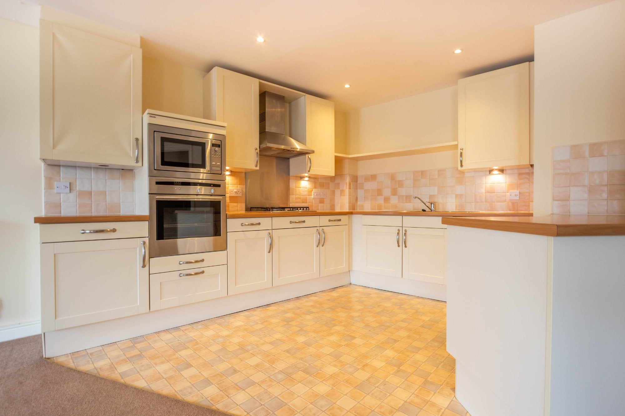 Flat Kirkstone Close in Kendal