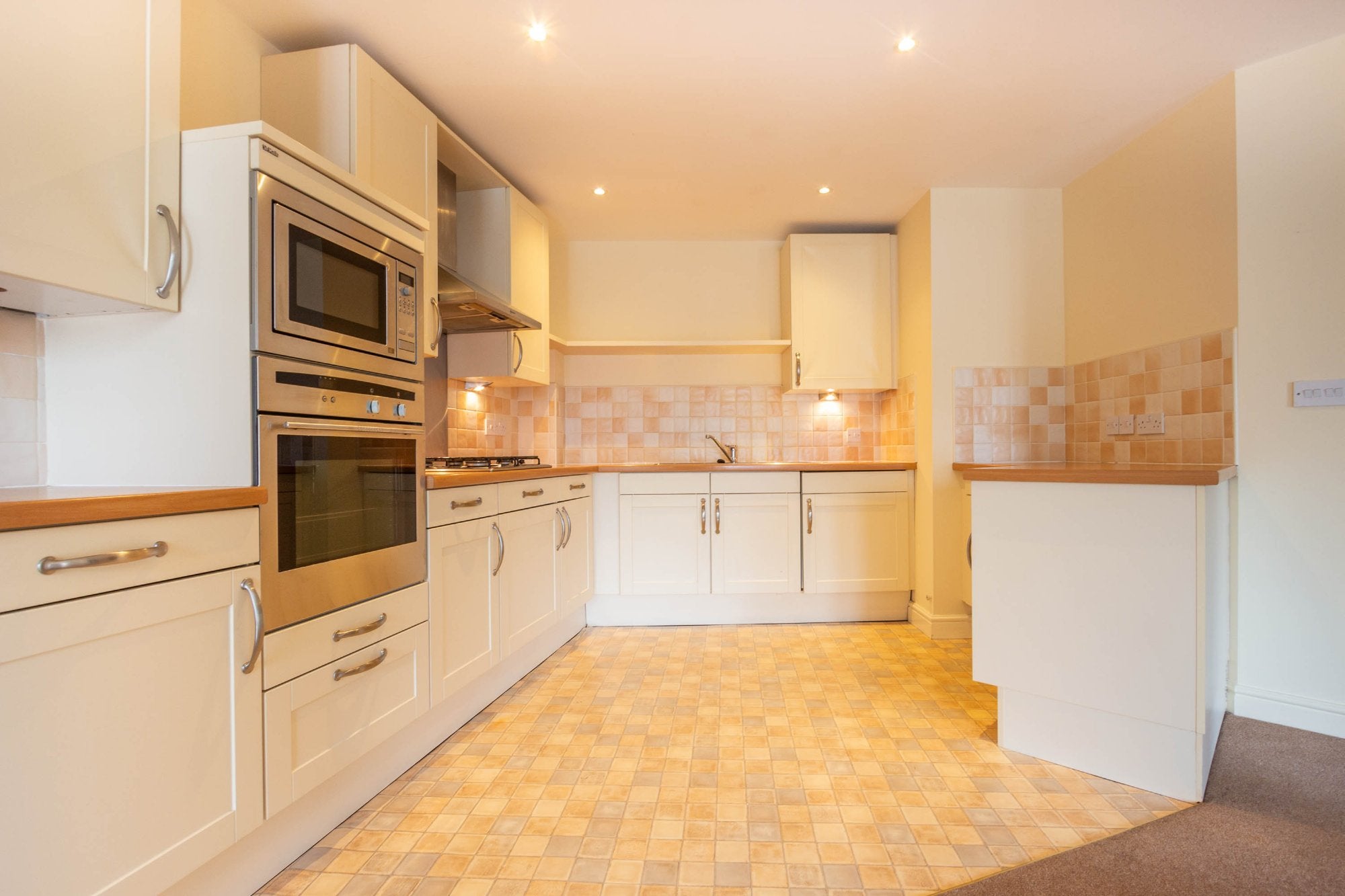 Flat Kirkstone Close in Kendal