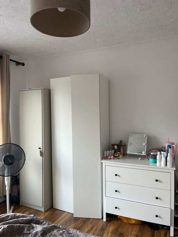 Room Robin Hood Way in Greater London