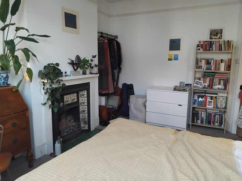Room Ewhurst Road in Greater London