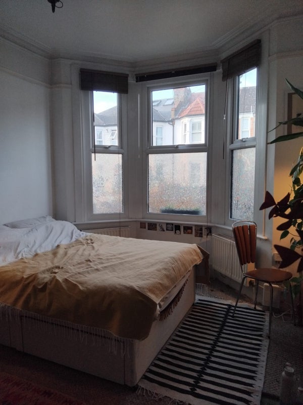 Room Ewhurst Road in Greater London