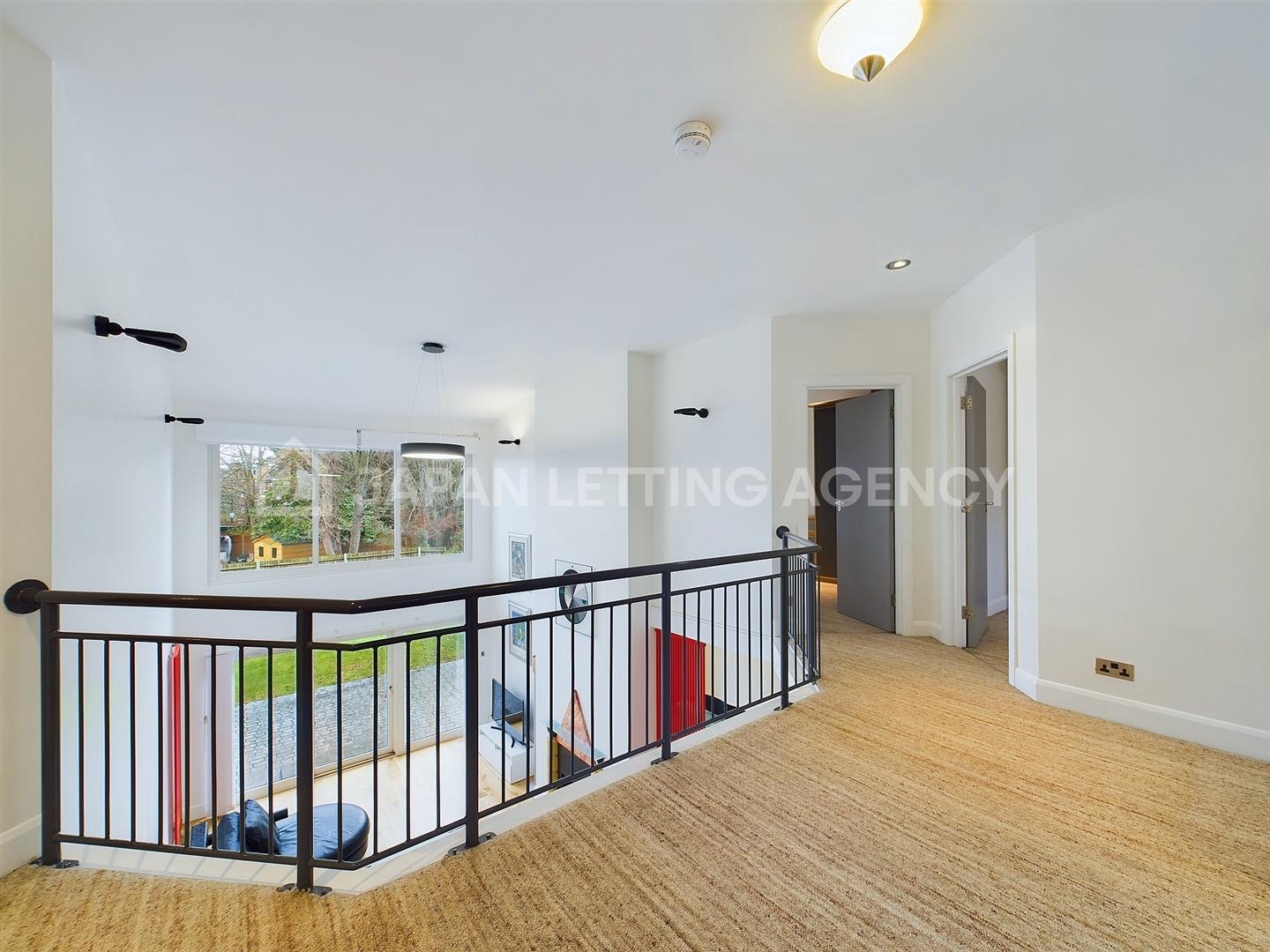 House Western Gardens in Greater London
