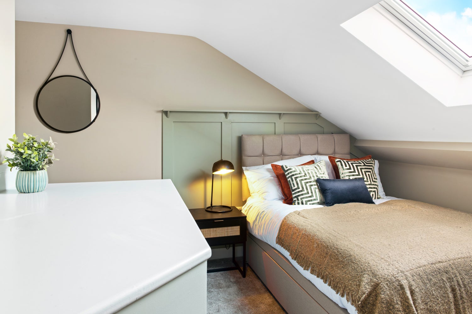 Room Bennett Street in Nottingham