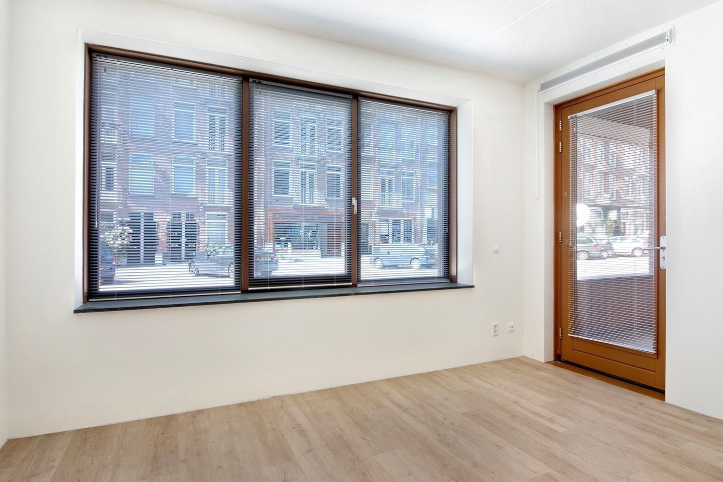 Woning te huur: Kwakersstraat, Amsterdam