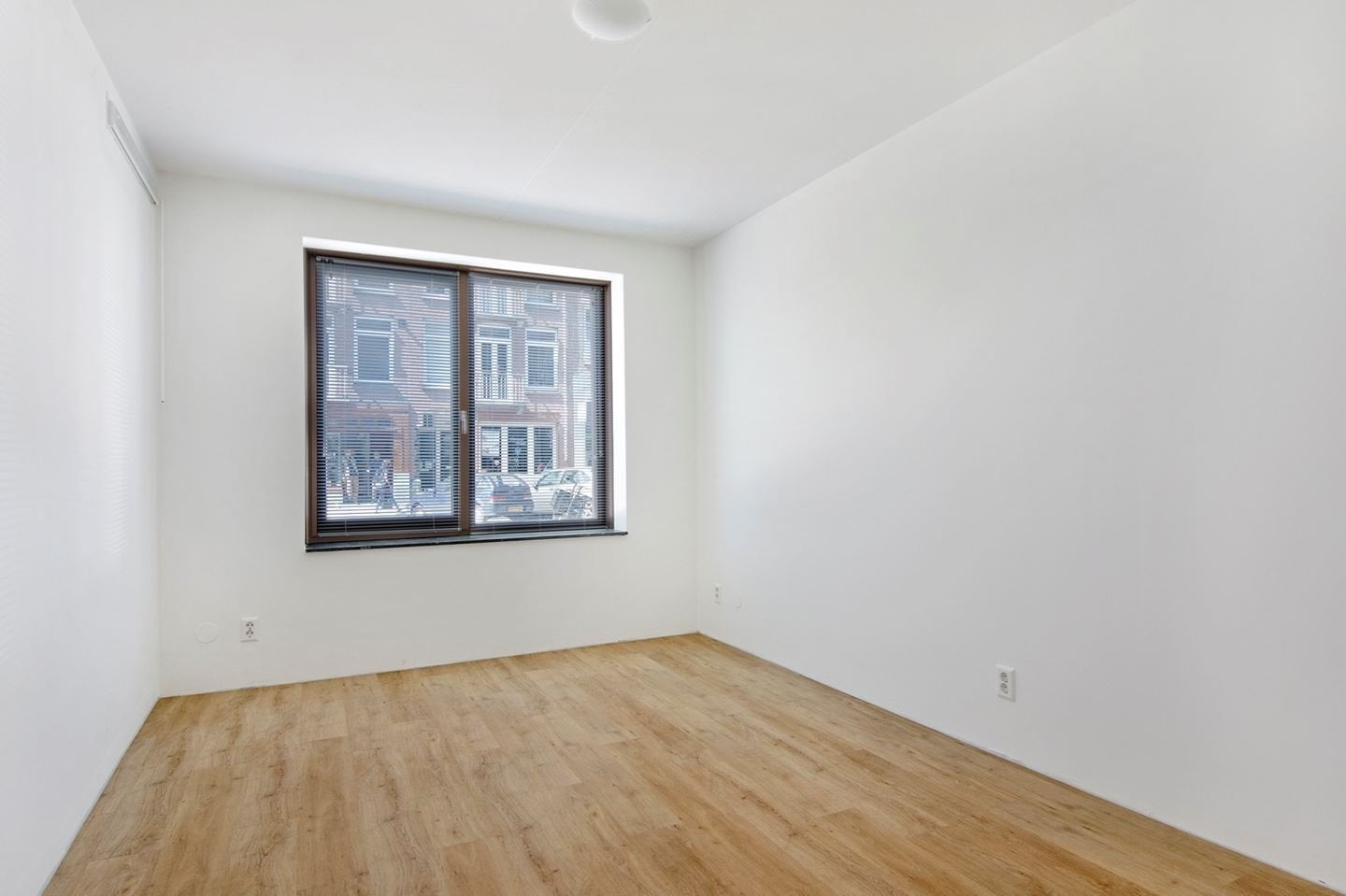 Woning te huur: Kwakersstraat, Amsterdam