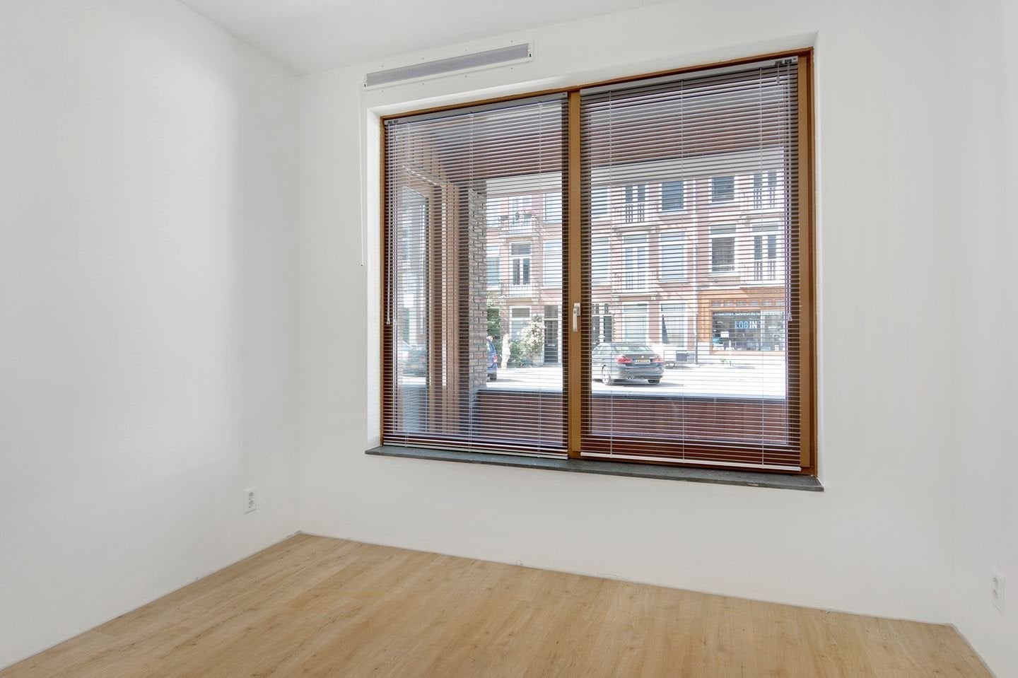 Woning te huur: Kwakersstraat, Amsterdam