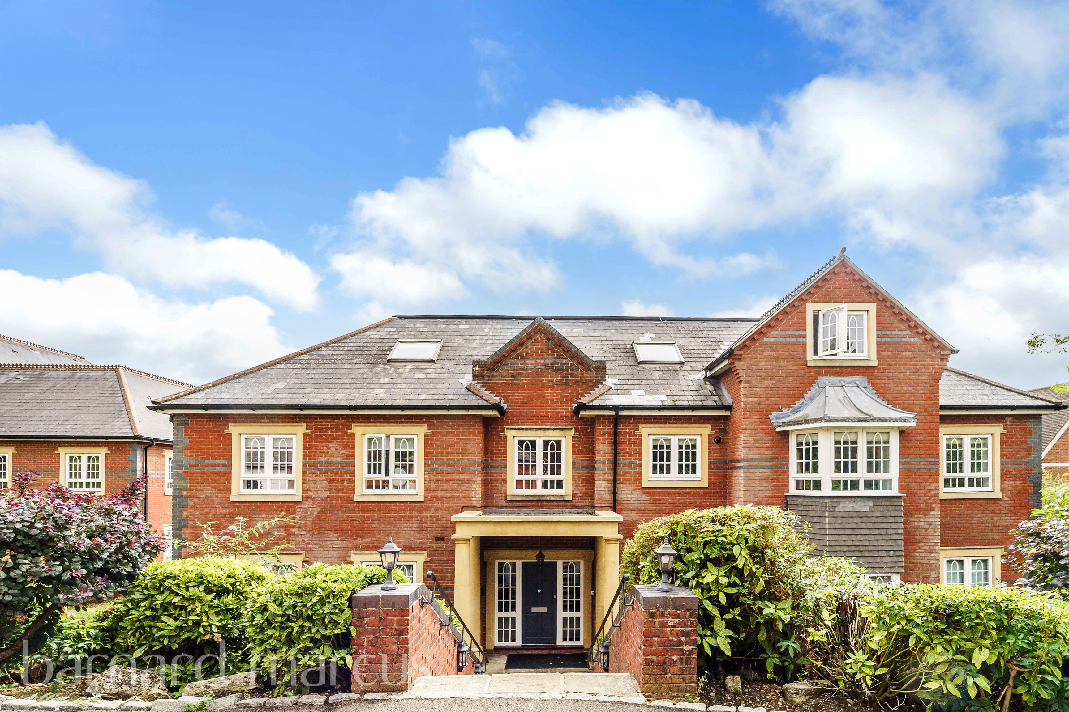 Flat St Monica's Road in Reigate and Banstead