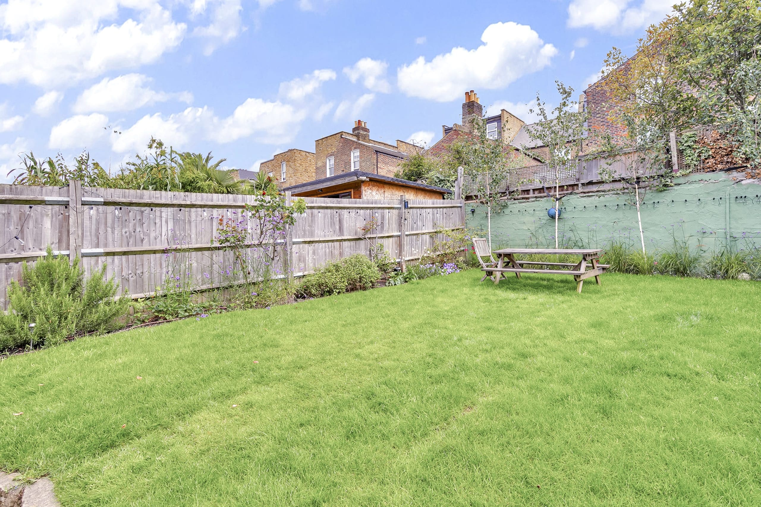 House Devereux Road in Greater London