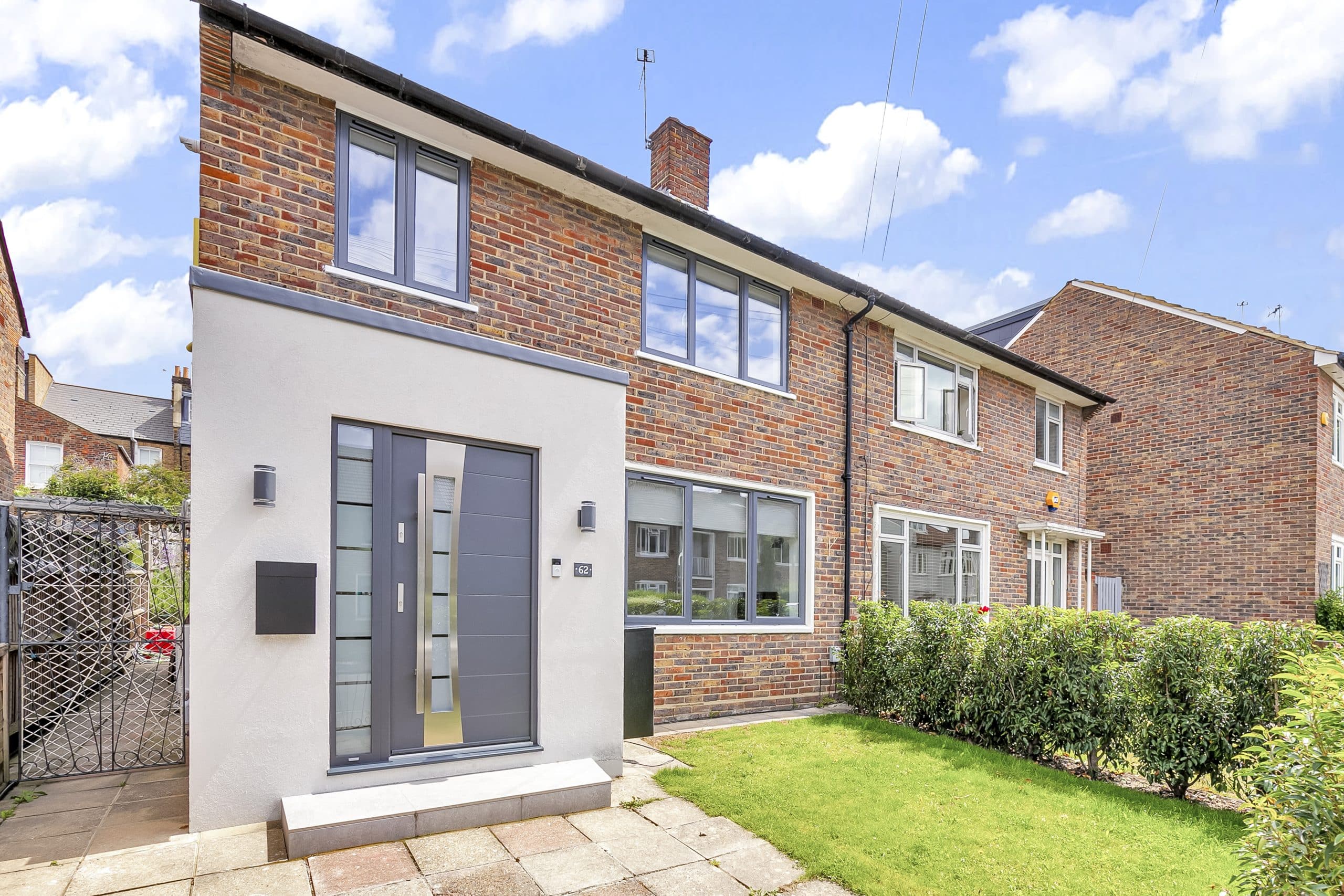 House Devereux Road in Greater London