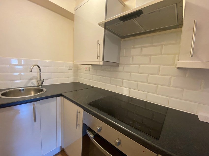 Flat Portswood Road in Southampton
