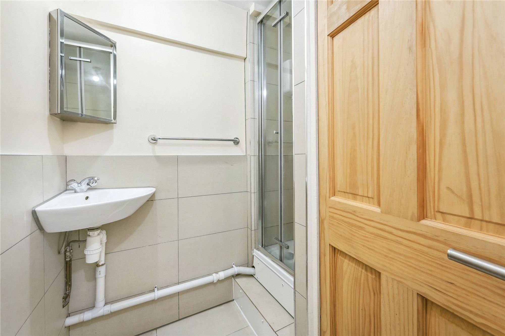 Room Coburg Crescent in Greater London