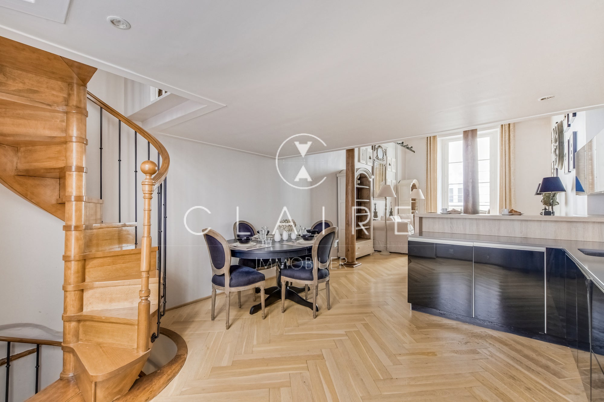 Flat Rue Aubriot in Paris