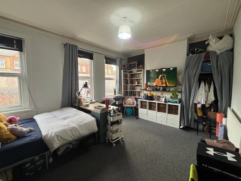 Room Honor Oak Park in Greater London