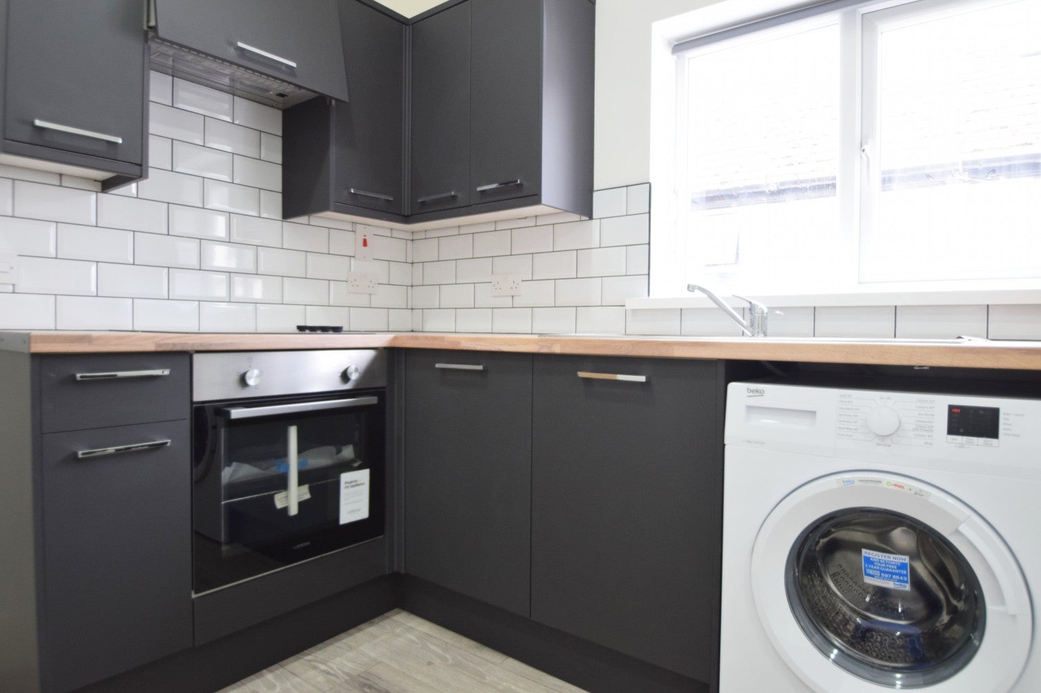 Flat Monthermer Road in Cardiff