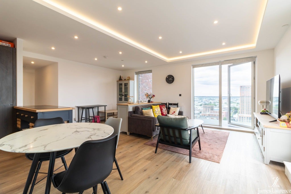 Flat Shadwell Street in Birmingham
