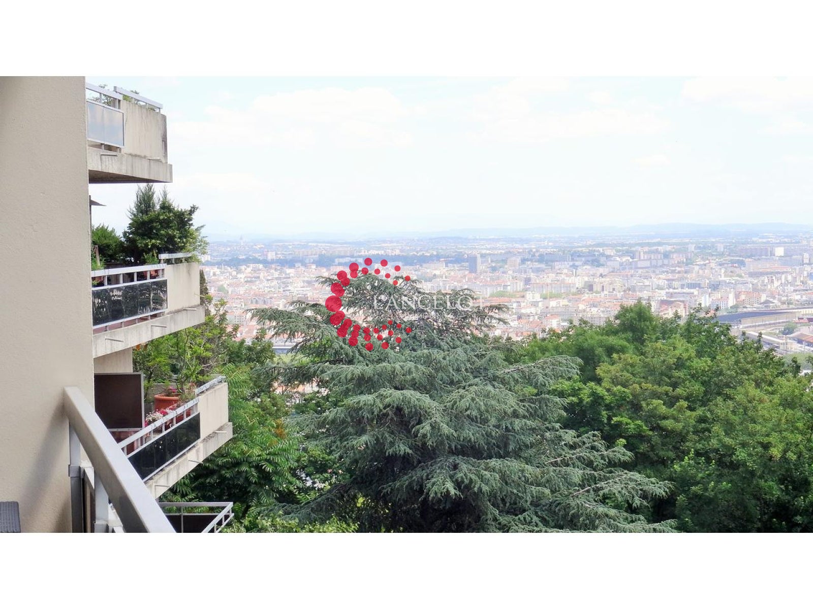 Appartement Autoroute du Soleil à Lyon