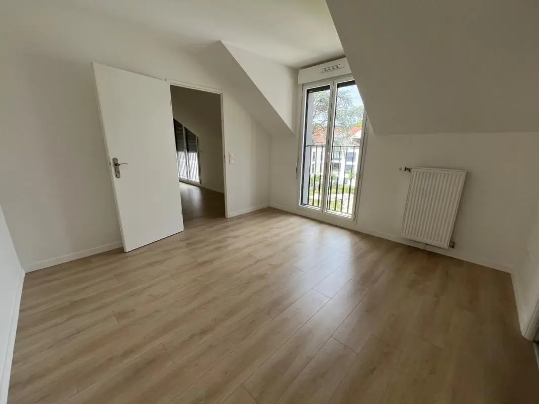 Appartement Rue du Général de Gaulle à La Queue-en-Brie