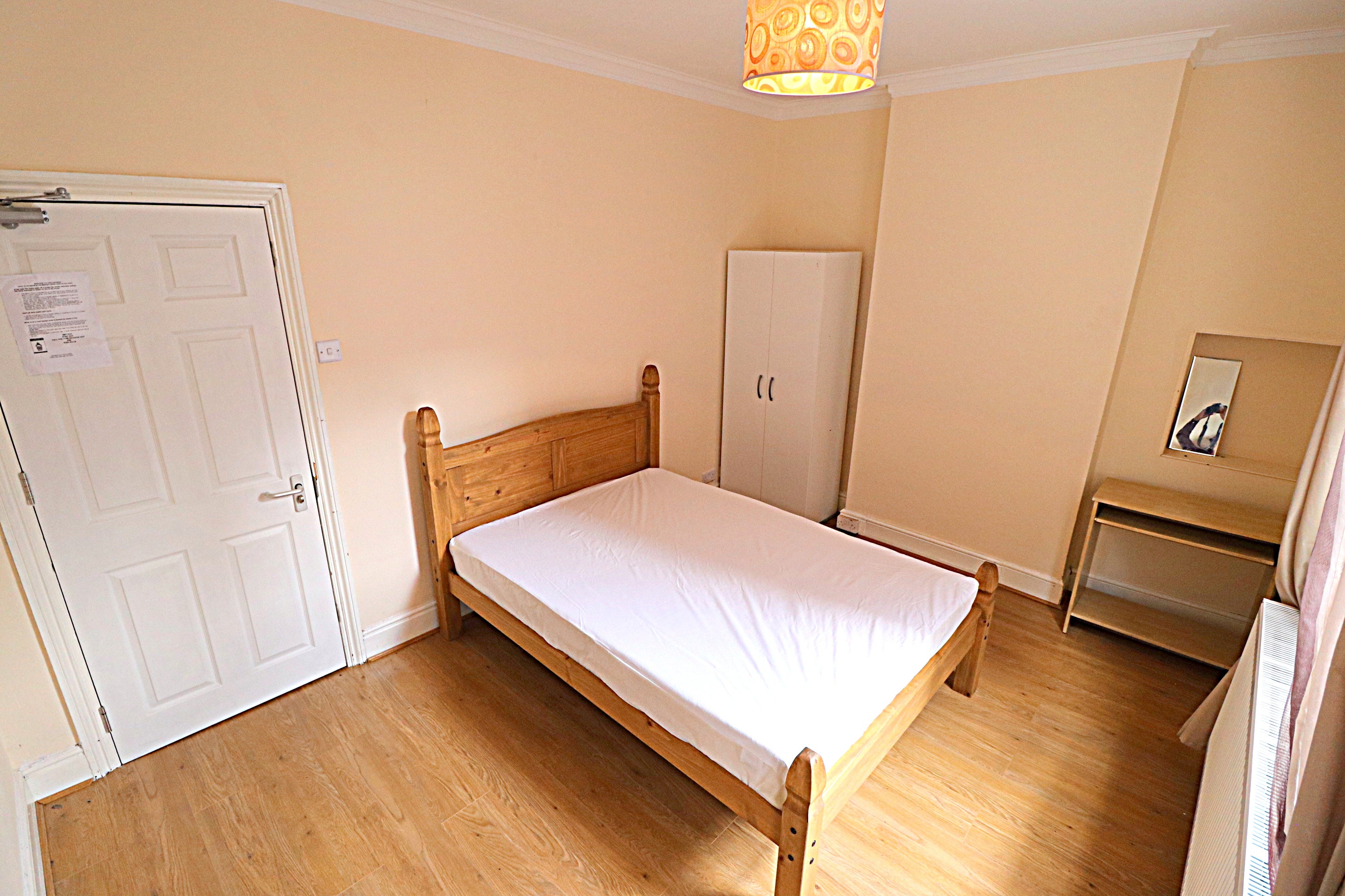 Room Kempston Road in Bedford