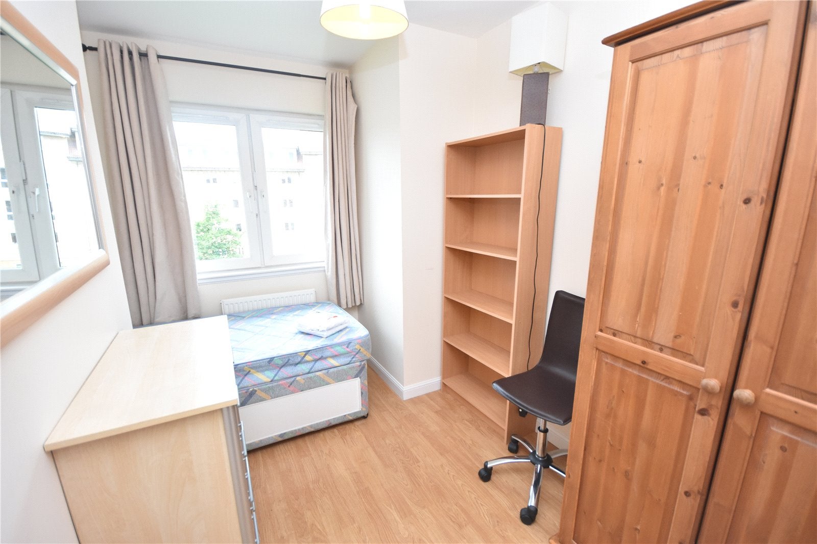 Flat Urquhart Road in Aberdeen City