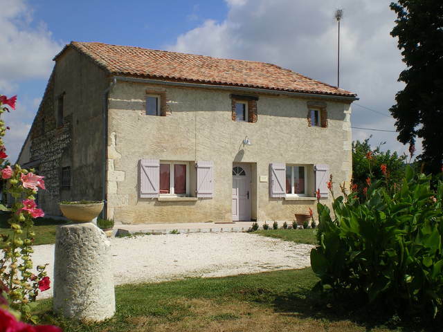 Chambre Route de Roucaux à Caudecoste