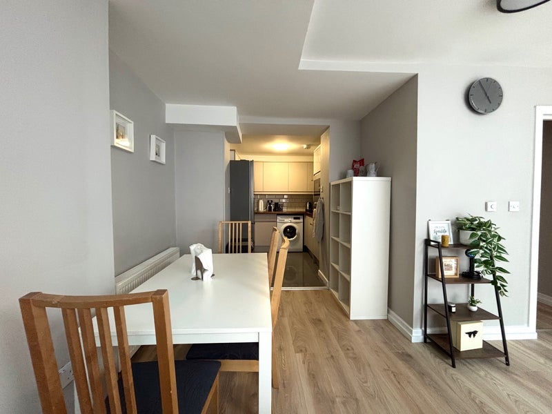 Room New Cross Road in Greater London