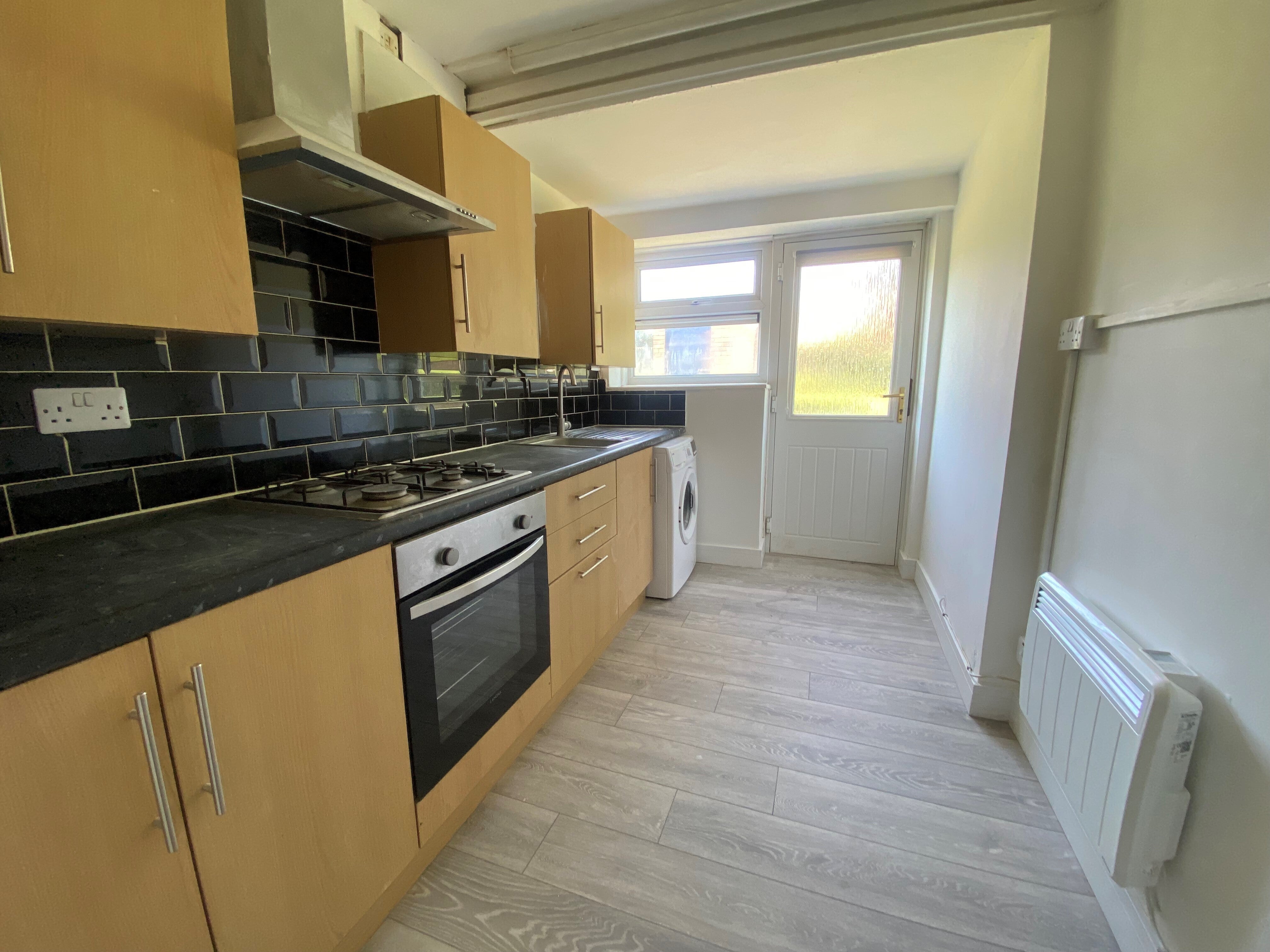 Flat Leyburne Road in Luton