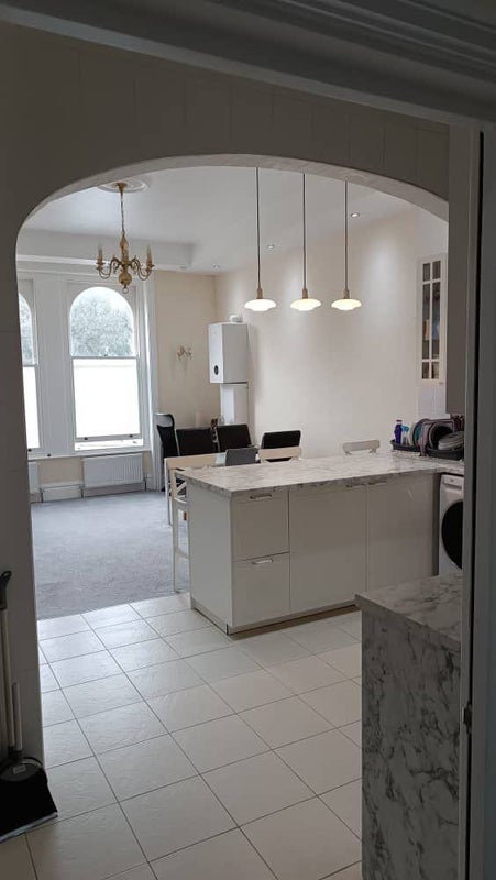 Room Leigham Court Road in Greater London