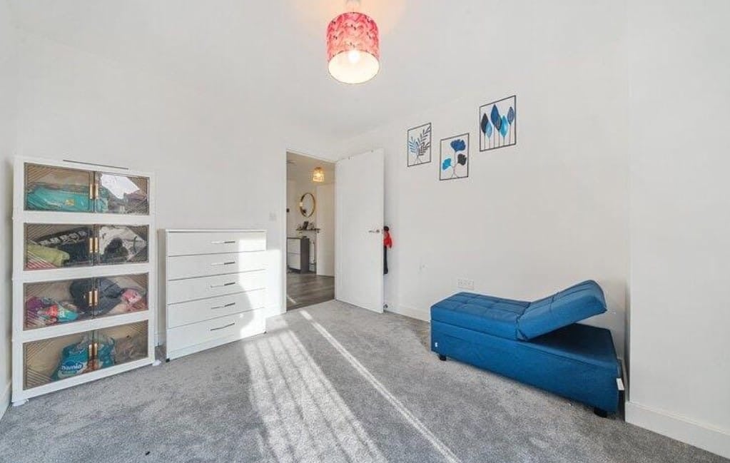 Flat Nicol Walk in South Cambridgeshire