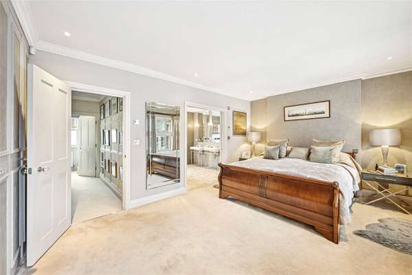 House Elysium Place in Greater London