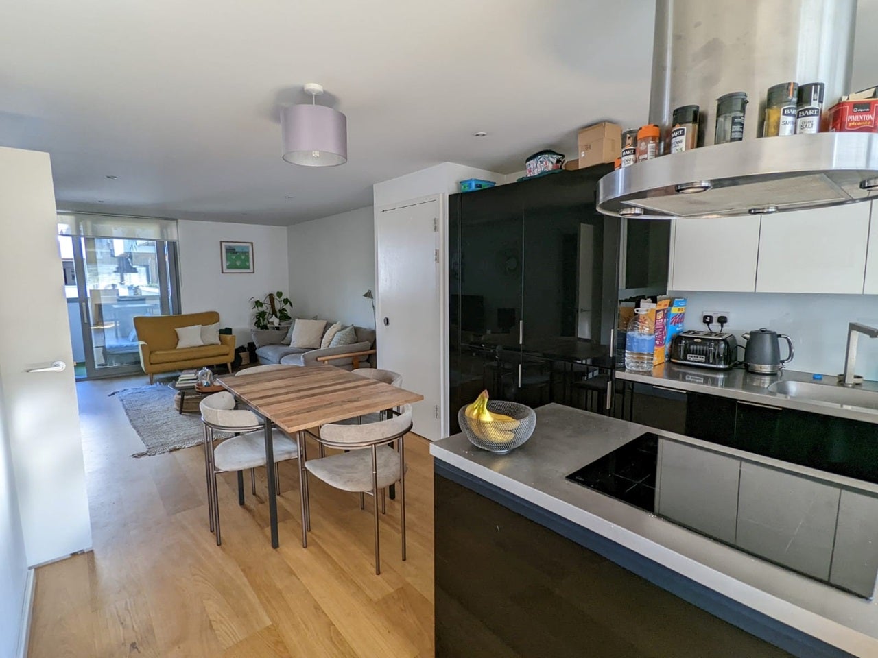 Flat Hornsey Street in Greater London