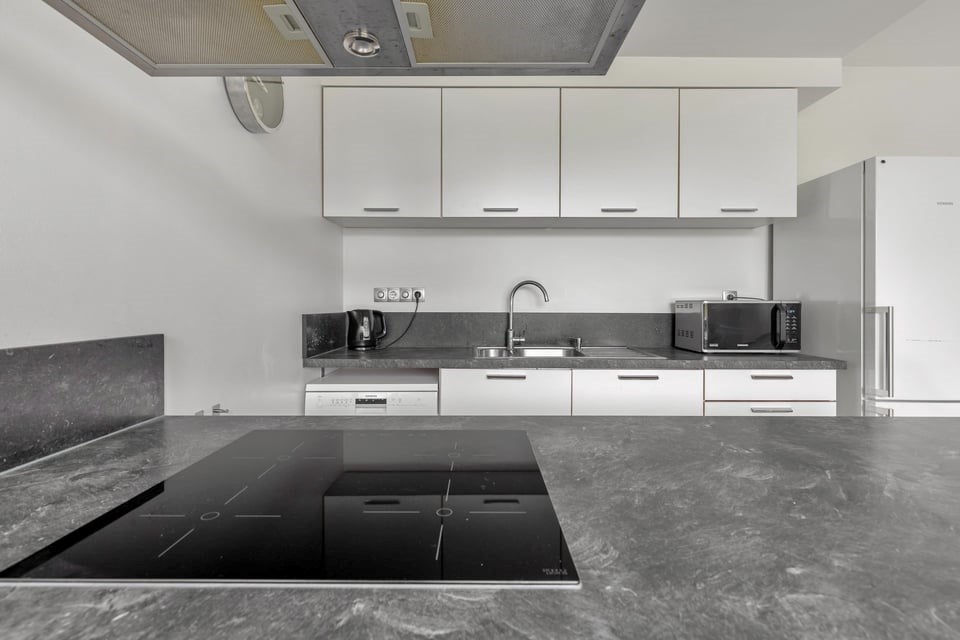 Studio te koop: Oranjeplein 30A, Maastricht