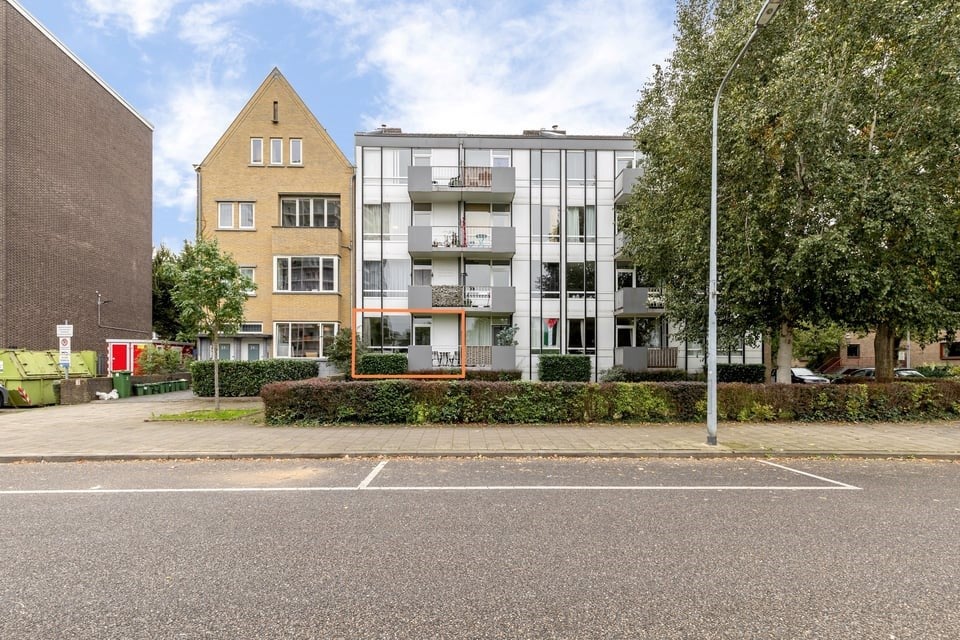 Studio te koop: Oranjeplein 30A, Maastricht