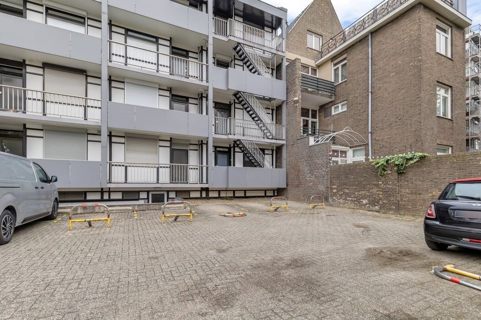 Studio te koop: Oranjeplein 30A, Maastricht