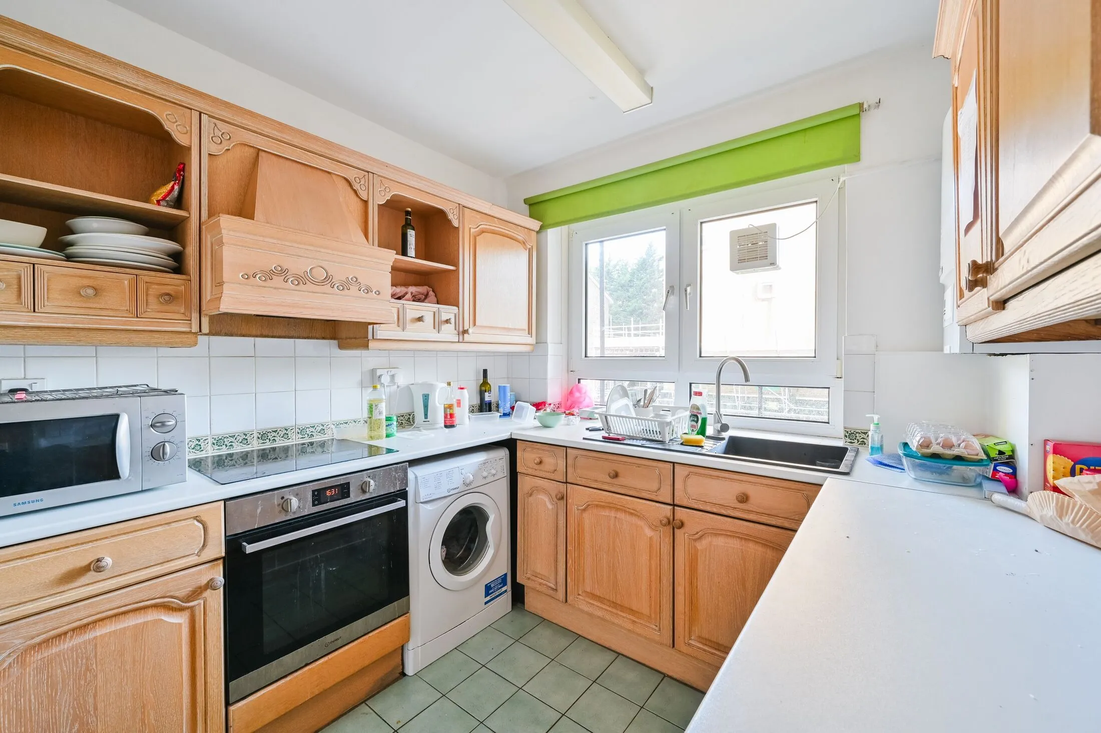 Flat Compton Close in Greater London