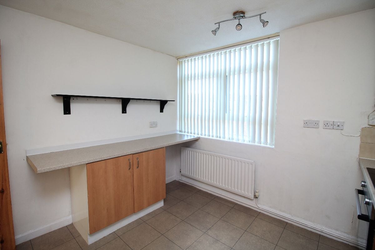 Flat Neville Road in Rugby