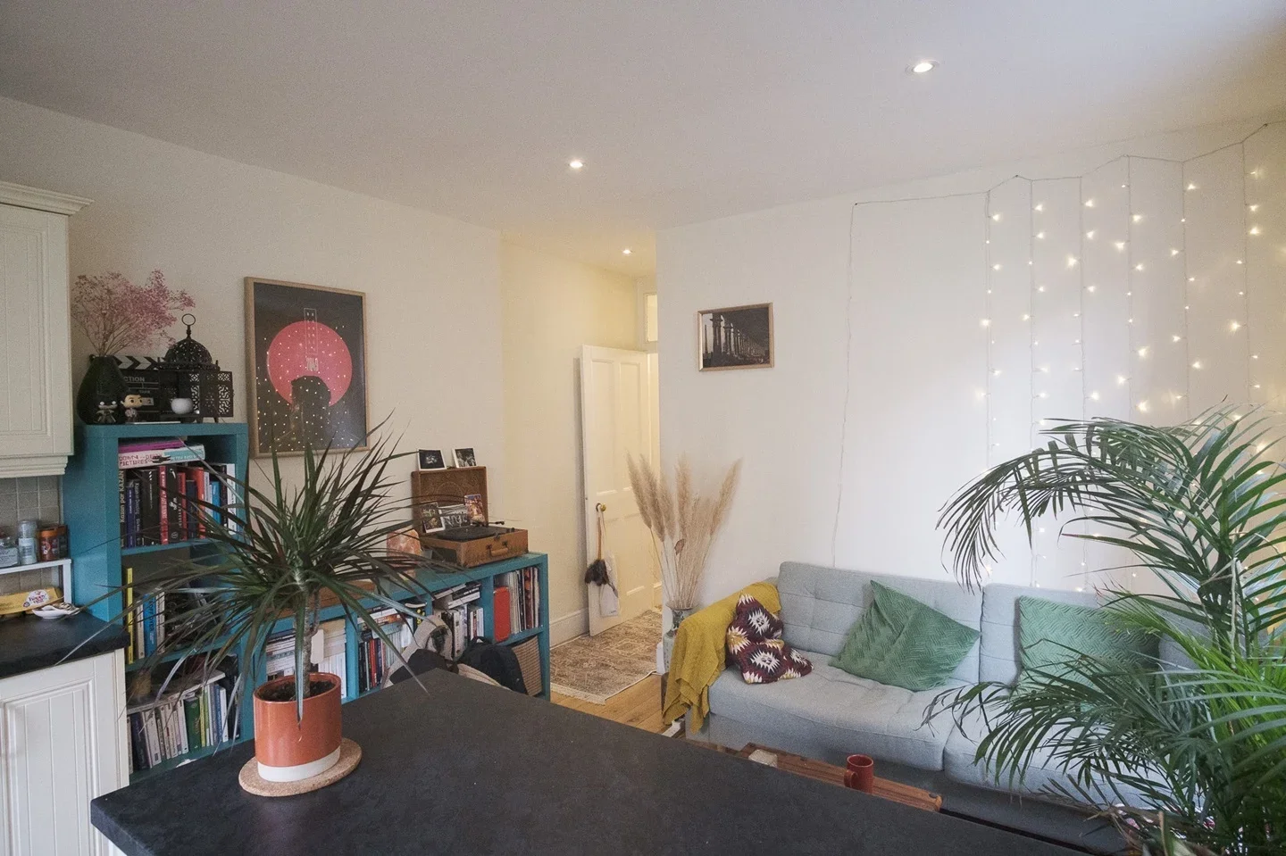 Flat Canon Beck Road in Greater London