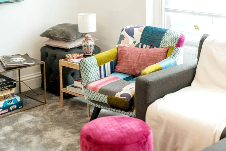 Flat Finborough Road in Greater London